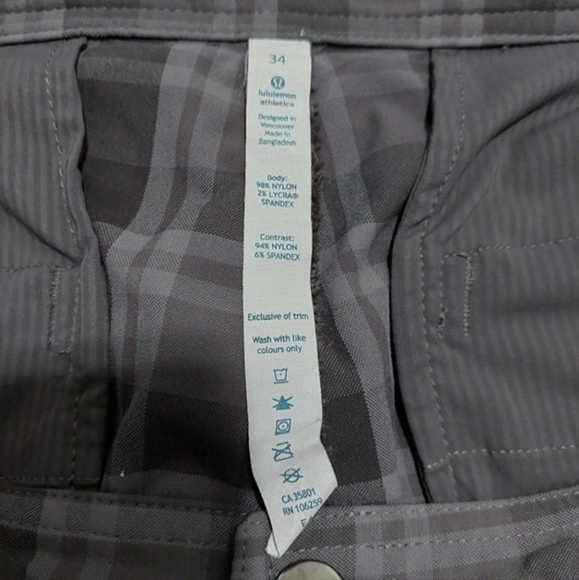 Lululemon Mens Grey Shorts Size 34 - Picture 3 of 3